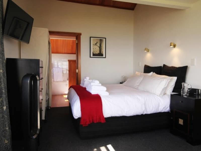 Te Puru Beach Lodge Екстер'єр фото